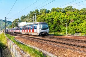 Descubre conexiones de tren ocultas y explora nuevas rutas