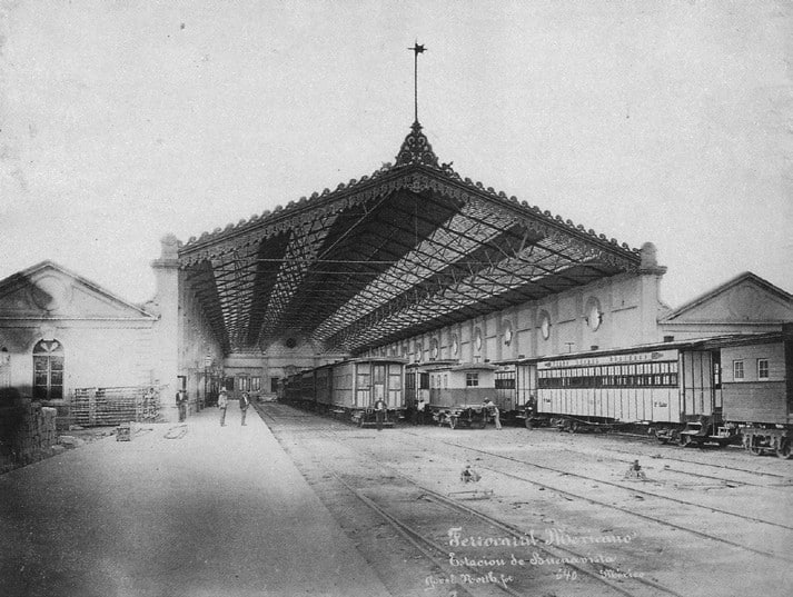 Influencia del tren en la arquitectura de estaciones ferroviarias