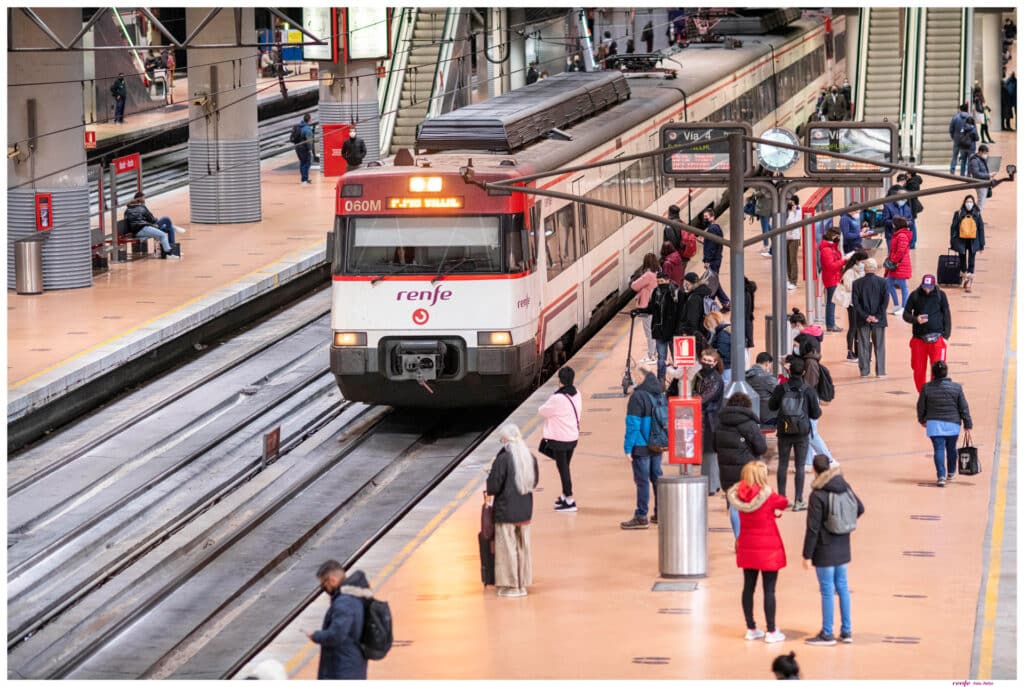 Los trenes no tienen buena atención al cliente